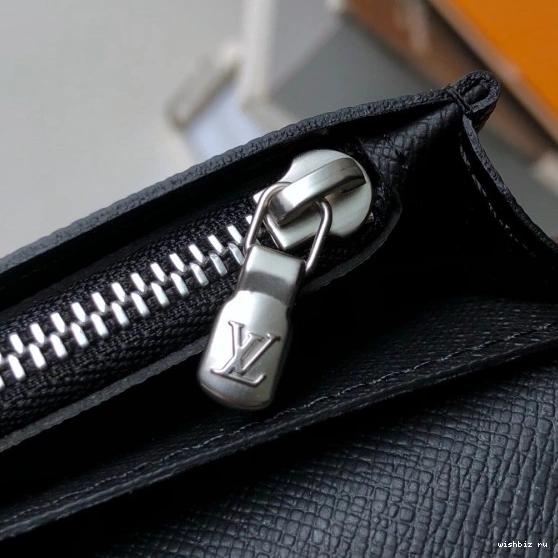 WIS WALLET LOUIS VUITTON BRAZZA 0121